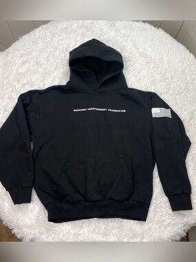 Shirley Defense Merch Size XL Black Hoodie Support Individual Journalism Nick